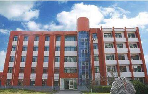 石市玉璽工藝美術(shù)中等專業(yè)學(xué)校